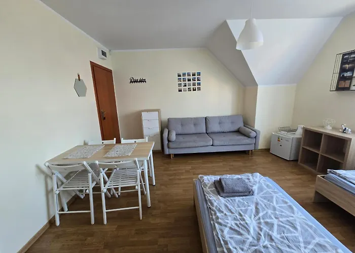 Prostywynajem - Sloneczny 民宿 *